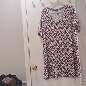 Bebe Pink and Gray Logo Patterned Sleep Shrit
